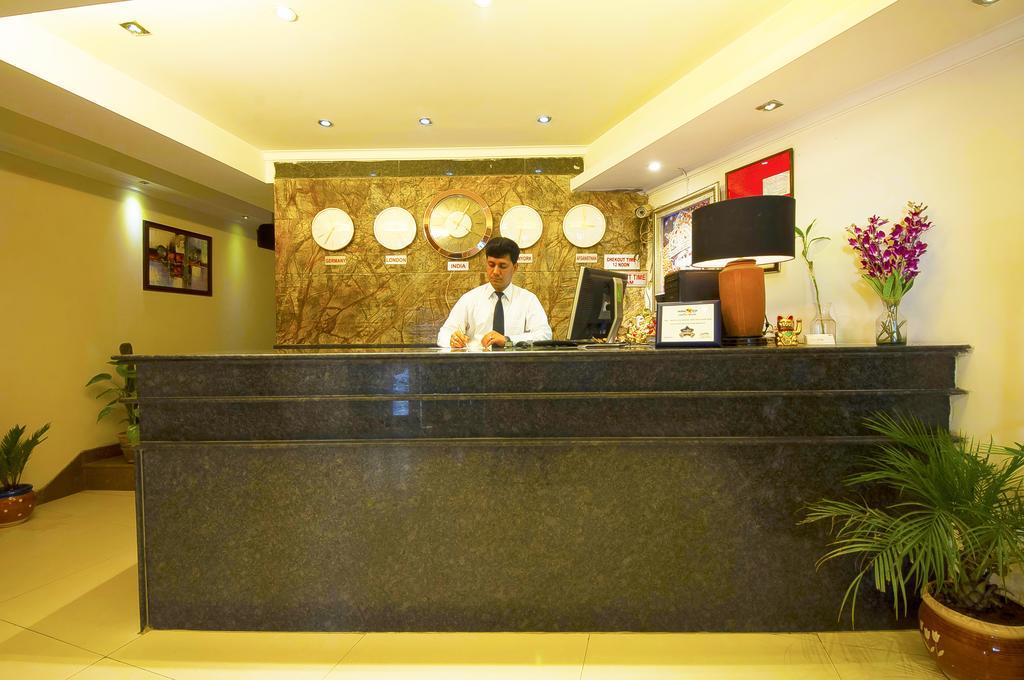 Hotel City Centre Neu-Delhi Exterior foto